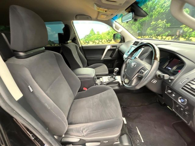 �^�]�ȃV�[�g���͎g�p�������Ȃ��A�ǍD�ȏ�ԂƂȂ��Ă��܂��B���J�Ɏg���Ă������Ƃ��悭�킩��܂��ˁB