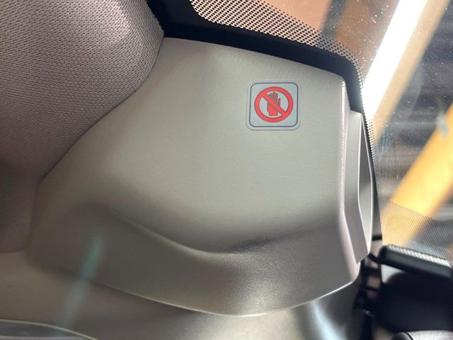 �y�A�C�T�C�gVer3�z�O���̎ԗ��������m���A�Փ˂������Ȏ��͌x��Œ��ӂ𑣂��A�u���[�L�𓥂ޗ͂��T�|�[�g�B�u���[�L�𓥂߂Ȃ������ꍇ�͏Փ˔�Q�y���u���[�L���쓮�A�Փˉ�����T�|�[�g���܂��B