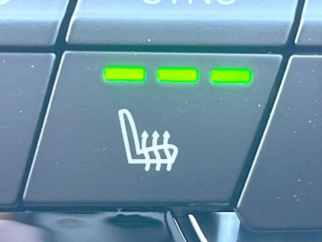 ���t�����g�V�[�g�q�[�e�B���O:�^�]�ȁE����ȋ��ɎO�i�K�Œ��߂��\�ȃV�[�g�q�[�^�[�𑕔����Ă���܂��B�G�߂��킸���K�ɂ��g�p���������܂��B