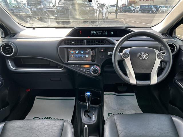 アクア1.5 G ブラックソフトレザーセレクション