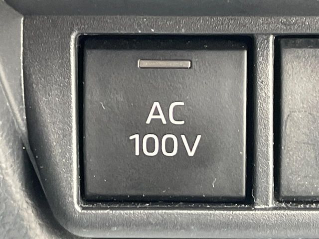 【1500Wアクセサリーコンセント】消費電力1500Wまでの家電が使えます。キャンプやスポーツ・アウトドアでのアクティビティはもちろん、災害・停電の際に大活躍♪