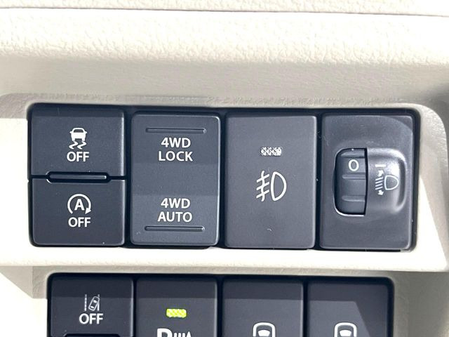 �y�A�C�h�����O�X�g�b�v�z�ԐM����a�؂Œ�Ԃ����ۂɃG���W�����~���A���ʂȔR���̏����}���܂��B�R��������ی�ɂȂ���@�\��G���W���̓u���[�L�𗣂��΍Ďn�����܂��B