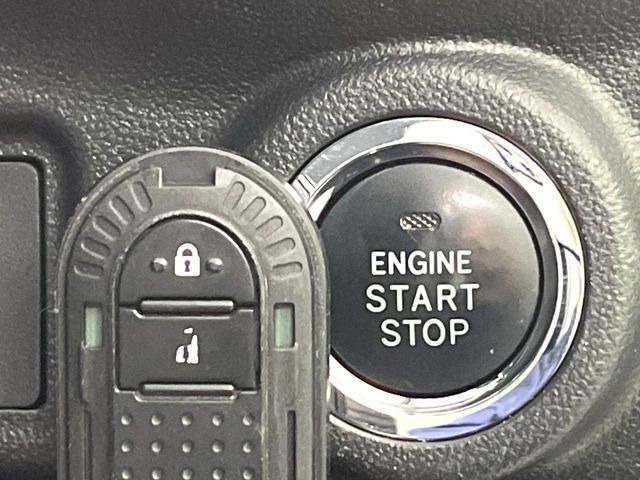 �y�L�[�t���[�V�X�e���z�J�o����|�P�b�g�ɓ��ꂽ�܂܂ł��h�A�̎{���E�������\�ȃX�}�[�g�L�[�𑕔��B�G���W���̃I���E�I�t�����J�M�����o���K�v����������Ƃ��Ă��֗��ł���