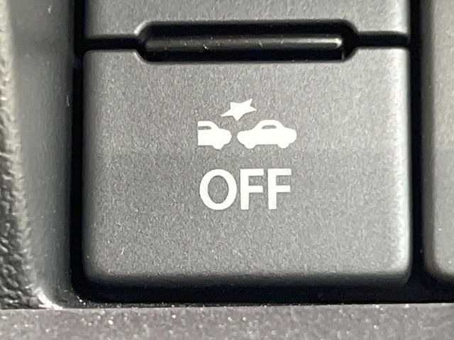 �y�X�Y�L �Z�[�t�e�B�T�|�[�g�z���s���ɑO���̎ԗ�����F�����A�Փ˂������Ȏ��͌x��ƃu���[�L�ŏՓˉ���Ɣ�Q�y�����A�V�X�g�B�����S�Ƀh���C�u�����y���݂��������܂��B