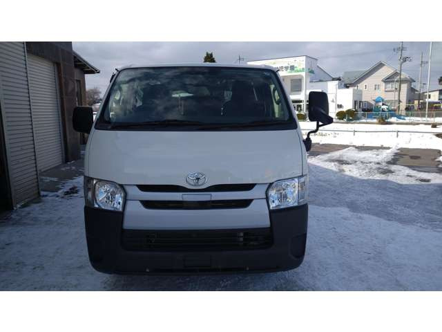 ハイエースバン2.8 DX ロング ディーゼル 4WD