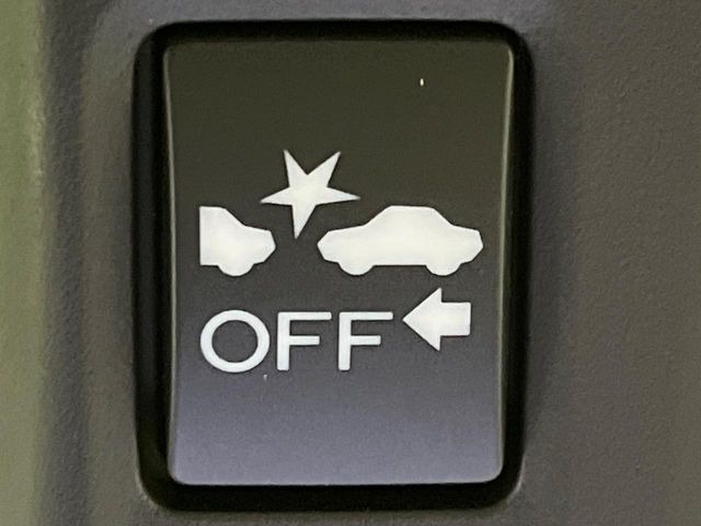 �y�A�C�T�C�g�Z�C�t�e�B�v���X�z�u���A�r�[�N���f�B�e�B�N�V�����v�u�n�C�r�[���A�V�X�g�v�u�t�����g/�T�C�h�r���[���j�^�[�v�ɂ�莀�p�����炵�A�����S�ȃh���C�u���x�����Ă������S��1��ł���