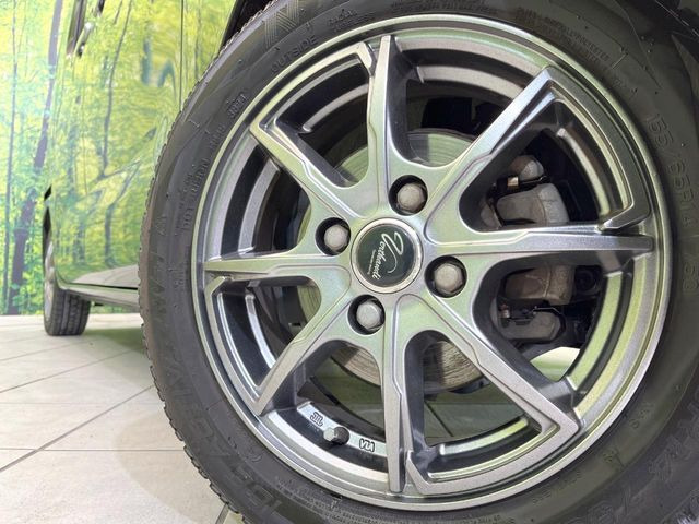 �y14�C���`�A���~�z�C�[���z�O�ςɃ}�b�`�����A���~�z�C�[���𑕒����Ă���܂��B�e��A���~�z�C�[����A�X�^�b�h���X�^�C�����戵�����Ă���܂��B���񂲑��k����������