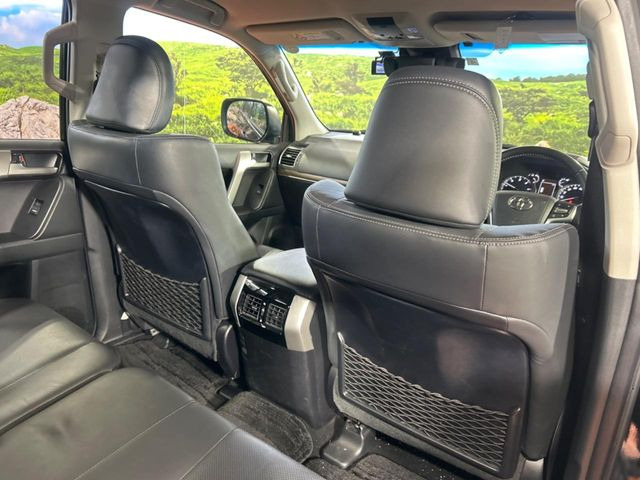 �y�p���[�V�[�g�z�X�C�b�`��ŊȒP�ɃV�[�g�̔��������\!�d��������͂�����܂���!���K�ȃV�[�g�|�W�V�����ɃZ�b�g���āA���K�ȃh���C�u�����y���݂��������B