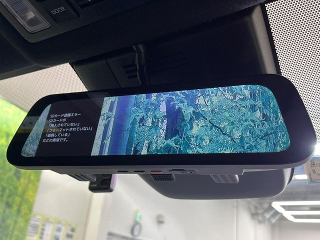 �y�f�W�^���C���i�[�~���[�z��Ȃ̑傫�ȉו��⓯��҂Ō�����m�F���Â炢���ł����S!�J�������B�e�����ԗ�����̉f�������[���~���[���ɕ\���B�N���A�Ȏ��E�ŏ󋵂̊m�F���\�ł�!