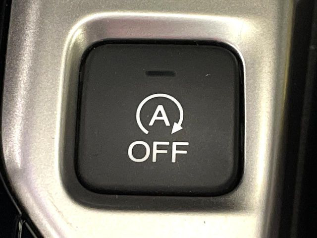 �y�A�C�h�����O�X�g�b�v�z�ԐM����a�؂Œ�Ԃ����ۂɃG���W�����~���A���ʂȔR���̏����}���܂��B�R��������ی�ɂȂ���@�\��G���W���̓u���[�L�𗣂��΍Ďn�����܂��B