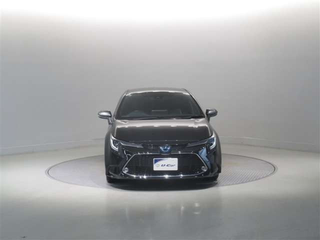 カローラ1.8 ハイブリッド W×B