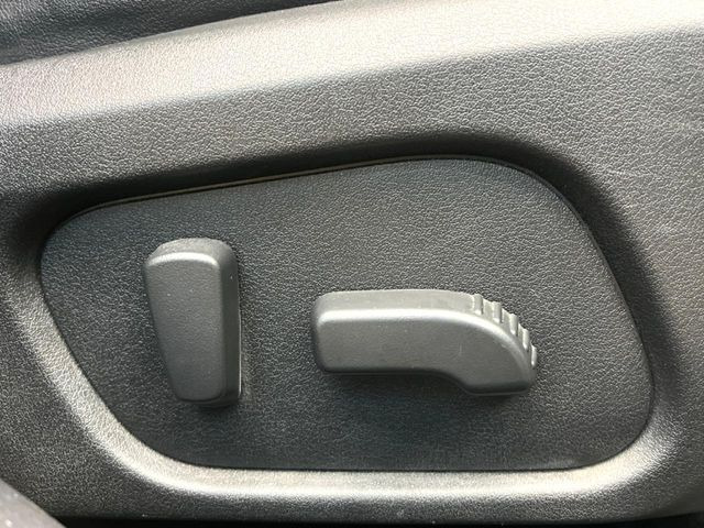 �y�p���[�V�[�g�z�X�C�b�`��ŊȒP�ɃV�[�g�̔��������\!�d��������͂�����܂���!���K�ȃV�[�g�|�W�V�����ɃZ�b�g���āA���K�ȃh���C�u�����y���݂��������B