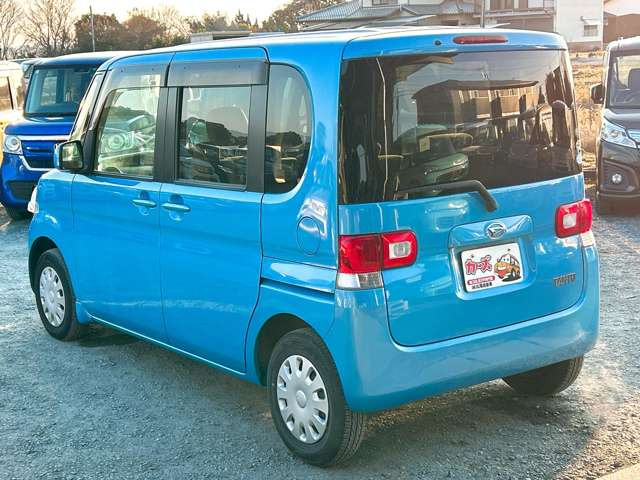 ���X�ł͌y�����Ԃ��畁�ʎԂ܂ŕ��L���I�[�����[�J�[�̎Ԏ�E�F�E�O���[�h��L�x�ɑ����Ă���܂��B