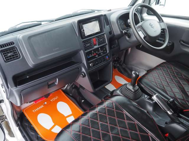 �Ō�܂œ��X�̂��Ԃ����ϗ��������ɗL��������܂���m(_ _)m �]�ƈ��ꓯ�A���q�l����̂��₢���킹��S��肨�҂��\���グ�܂��B