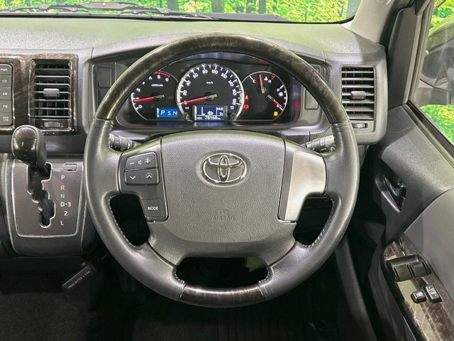 �y�����v�����X�e�A�����O�z�㎿�Ȋv���g�p���邱�ƂŁA��ɂ����������݂ƂĂ��^�]���₷���n���h���ł���