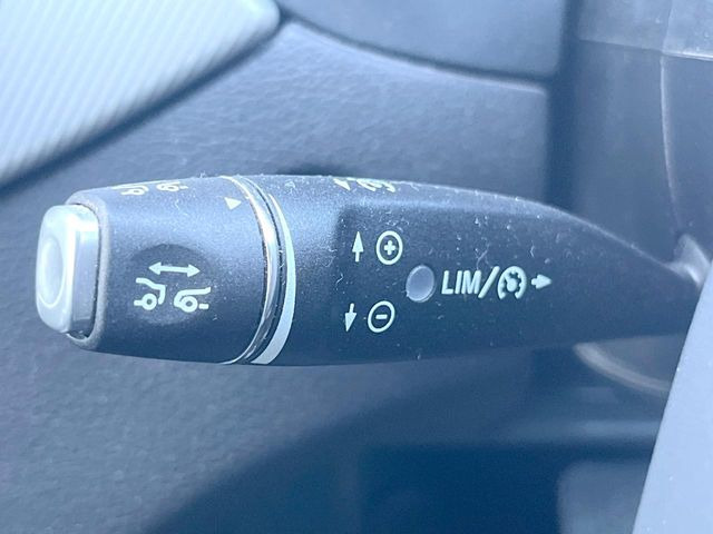 ���f�B�X�g���j�b�N�v���X:�s�s�A�x�O�A�������H�Ȃǂ̑��s���ɁA�X�e���I�}���`�p�[�p�X�J�����ƃ��[�_�[�Z���T�[�ɂ��A�O���Ԃ�F�����đ��x�ɉ������Ԋԋ������ێ����鎟����̃N���R��!