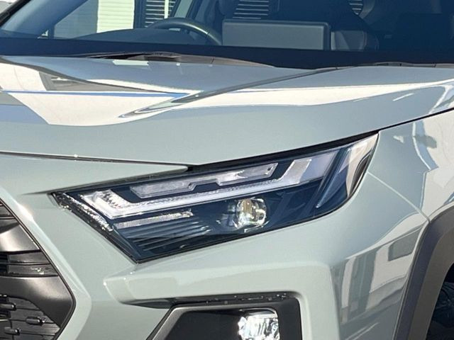 �yLED�w�b�h���C�g�z���V����ԑ��s�����ǍD�Ȏ��E���m�ۂ����S���ĉ^�]�ł��鍂�P�xLED�w�b�h���C�g�𑕔�!�_�����x�������A����d�͂��}�����Ă��܂��B