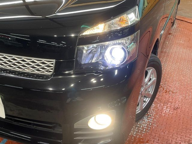 �yHID�w�b�h���C�g�z���ɖ��邭�O�����Ƃ炵�Ă����̂ŁA���V����Ԃ̑��s�������E�ǍD�ň��S���Ă���肢�������܂��B