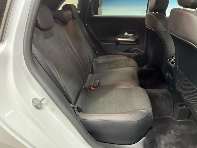 ���㕔���Ȃ��C�ɂȂ�悤�ȃL�Y�E�����ւ��蓙�A�傫�ȃ_���[�W�͂Ȃ��A�ǍD�ȏ�Ԃł��B