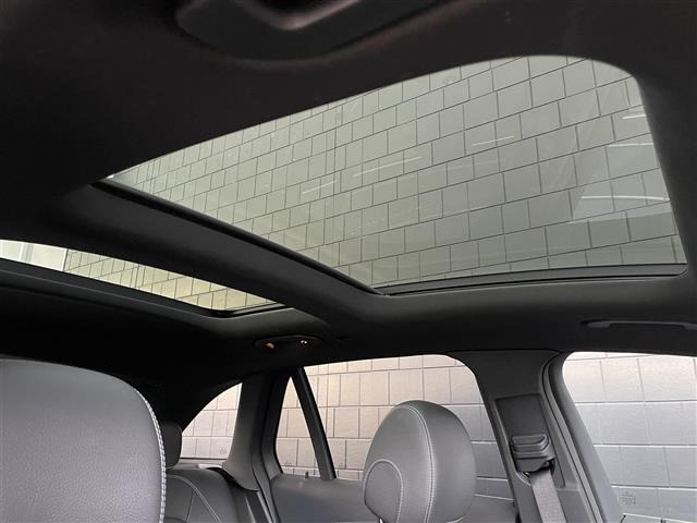 GLC220d 4マチック AMGライン 4WD