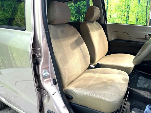 �^�]�ȃV�[�g���͎g�p�������Ȃ��A�ǍD�ȏ�ԂƂȂ��Ă��܂��B���J�Ɏg���Ă������Ƃ��悭�킩��܂��ˁB