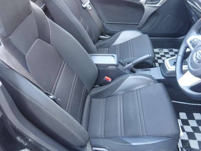 ��Ɏg���t�����g�V�[�g�B�^�]�Ȃ͖���g�p���镔���ł��̂ŁA����S�n���d�v�ł�!���Ј�x�̊����Ă݂Ă�������!