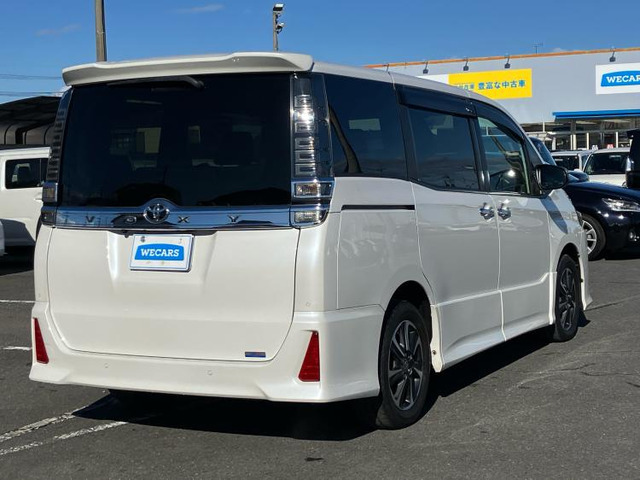 ヴォクシー2.0 ZS 煌II