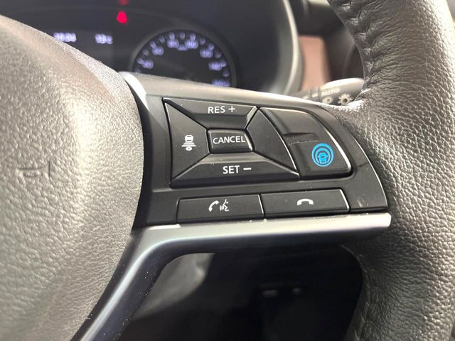 �y�v���p�C���b�g�z�������H�ł̒��������s���y��!!�a�؎��Ə��񑖍s�̃V�[���ŁA�A�N�Z���E�u���[�L�E�X�e�A�����O�������Ő��䂵�A�������^�]�̕��S���y�����Ă���܂���