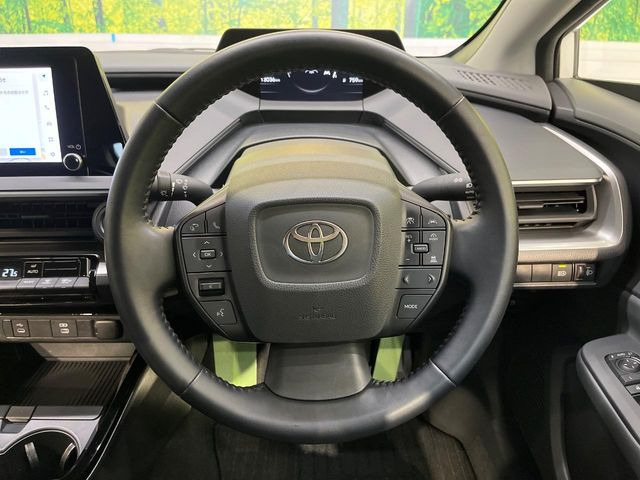 �y�����v�����X�e�A�����O�z�㎿�Ȋv���g�p���邱�ƂŁA��ɂ����������݂ƂĂ��^�]���₷���n���h���ł���