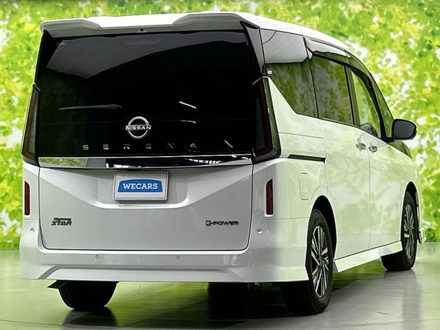 セレナ1.4 e-POWER ハイウェイスターV