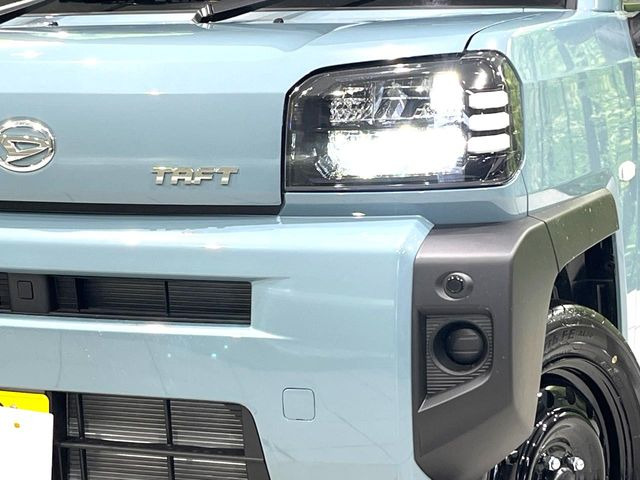 �yLED�w�b�h���C�g�z���V����ԑ��s�����ǍD�Ȏ��E���m�ۂ����S���ĉ^�]�ł��鍂�P�xLED�w�b�h���C�g�𑕔�!�_�����x�������A����d�͂��}�����Ă��܂��B