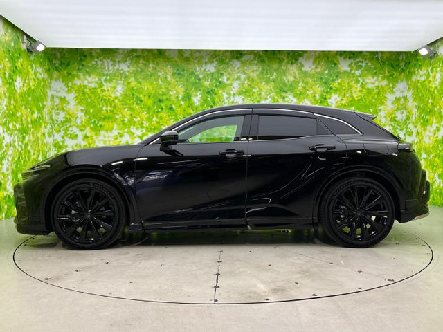 クラウンスポーツ2.5 Z E-Four 4WD