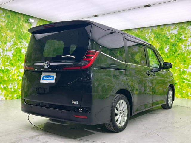 ノア1.8 ハイブリッド Z