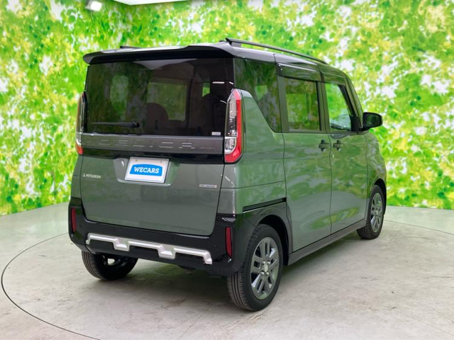 デリカミニT プレミアム 4WD