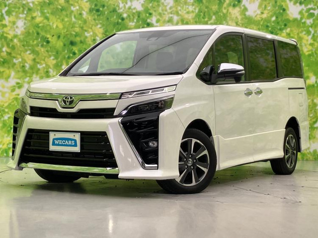 ヴォクシー2.0 ZS 煌III 4WD