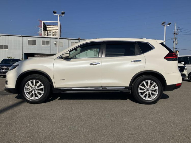 エクストレイル2.0 20Xi ハイブリッド