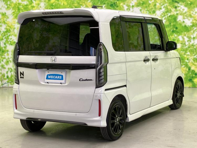 N-BOXカスタムL スタイルプラス ブラック