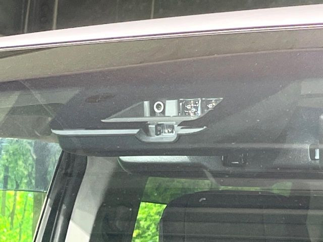 �y�O�He-Assist�z���s���ɑO���̎ԗ�����F�����A�Փ˂������Ȏ��͌x��ƃu���[�L�ŏՓˉ���Ɣ�Q�y�����A�V�X�g�B�����S�Ƀh���C�u�����y���݂��������܂��B