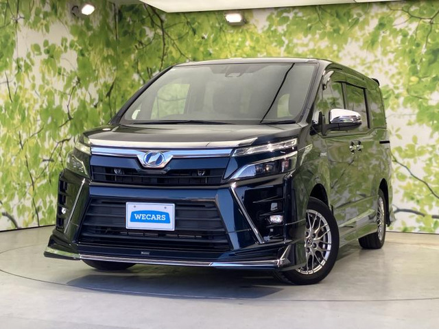 ヴォクシー1.8 ハイブリッド ZS 煌