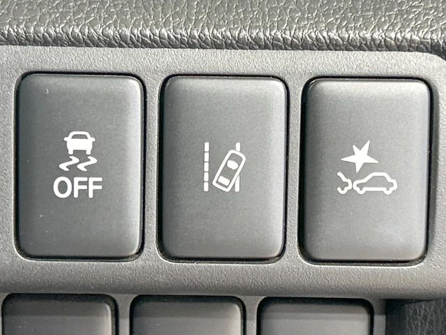 �y�O�He-Assist�z���s���ɑO���̎ԗ�����F�����A�Փ˂������Ȏ��͌x��ƃu���[�L�ŏՓˉ���Ɣ�Q�y�����A�V�X�g�B�����S�Ƀh���C�u�����y���݂��������܂��B