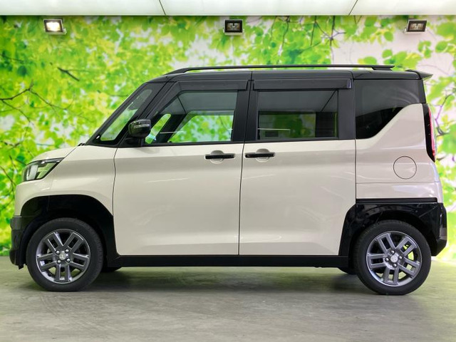 デリカミニT プレミアム 4WD