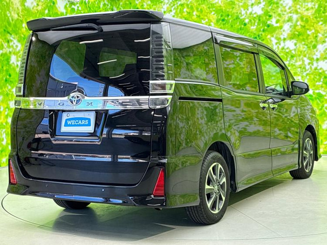 ヴォクシー2.0 ZS 煌III