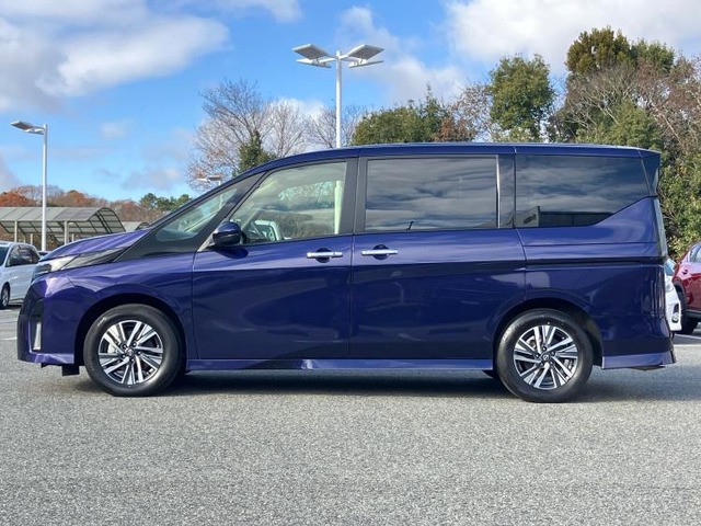 セレナ2.0 ハイウェイスターV