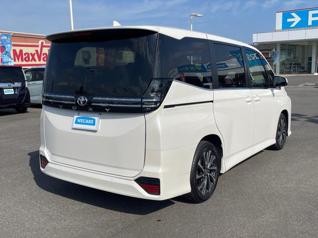 ヴォクシー2.0 S-Z