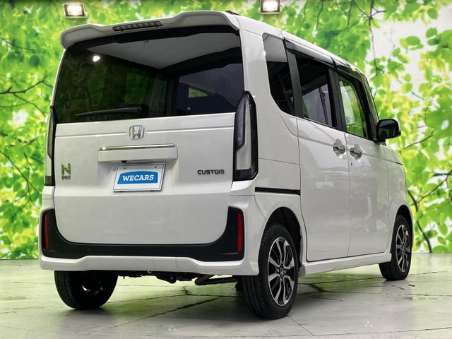 N-BOXカスタムコーディネートスタイル モノトーン 4WD