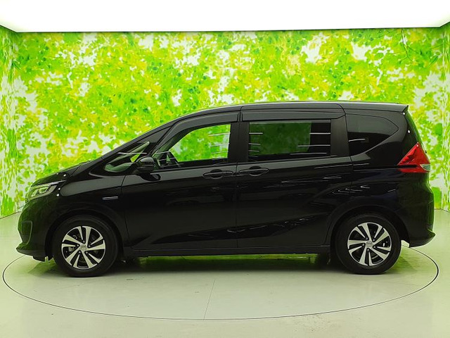 フリード1.5 ハイブリッド EX