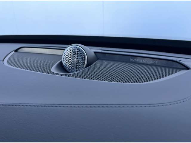 XC90ウルトラ T8 AWD プラグイン ハイブリッド 4WD