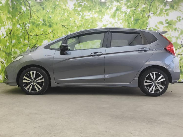 フィットハイブリッド