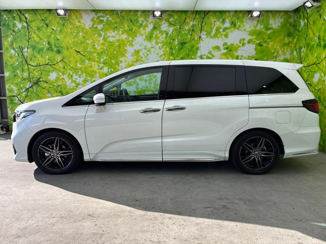 オデッセイ2.0 e:HEV アブソルート EX