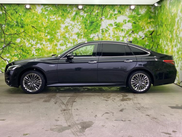 クラウンハイブリッド 2.5 G エグゼクティブ Four 4WD